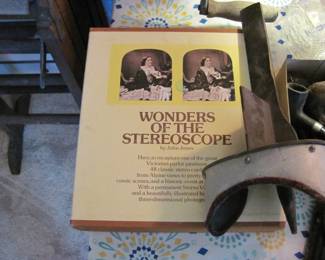 Vintage Steroscope & Slides