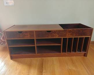 015 – Expanding Danish Rosewood Mid-Century Modern Media Console 62" W × 20" D × 24" H