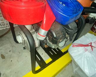 PREDATOR WATER PUMP & HOSES