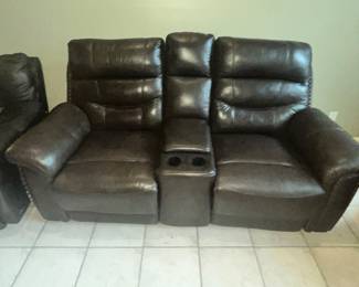 POWER DUAL-RECLINER SOFA