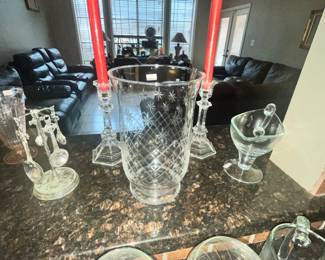 CRYSTAL HURRICANE VASE