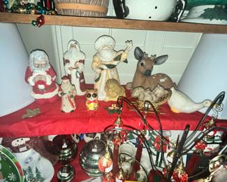 HOLIDAY FIGURES
