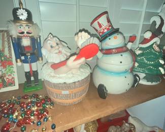 SANTA COOKIE JAR & SNOWMAN COOKIE JAR