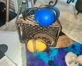 SHOOTER'S EAR PROTECTORS