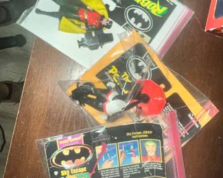 BATMAN RETURNS & DARK KNIGHT FIGURES