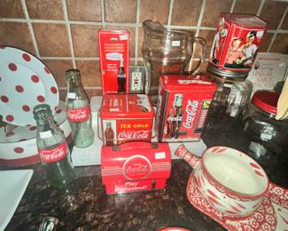 COCA COLA COLLECTIBLES