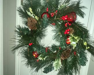 WONDERFUL WREATH