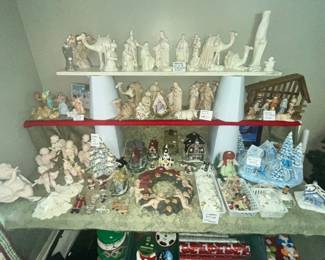 LOTS OF NATIVITY SCENES!