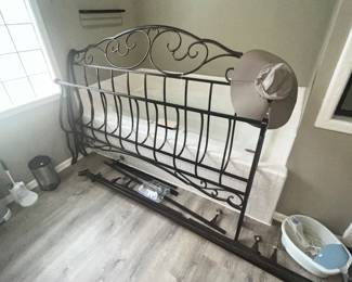 WONDERFUL KING SIZE IRON BED