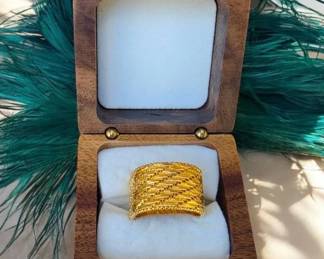 102 Vintage Wide Band Textured Basket Weave Ring