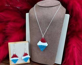 094 Red White Blue Necklace Matching Earrings