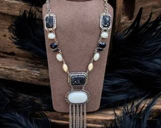 109 Boho Marbled Howlite Abstract Necklace