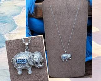 062 Sterling Silver Elephant With Topaz Stones Tested