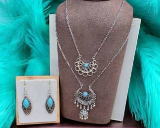 095 Bohemian Layered Necklace Earrings