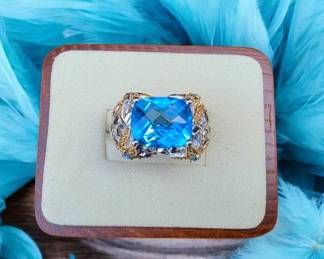 075 Victoria Wieck 18k Yellow Gold Vermeil Sterling Silver Starfish Swiss Blue Topaz Ring