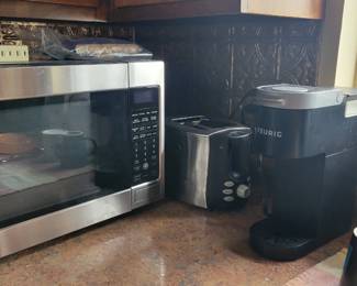 Small kitchen appliances