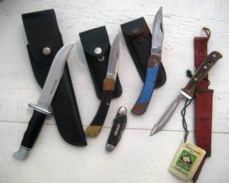 Hunting & folding knives.