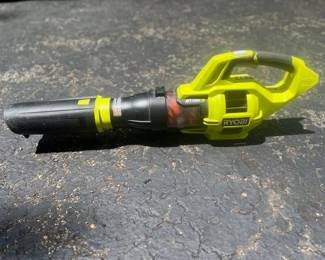 RYOBI battery leaf blower.