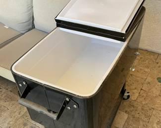 patio ice chest