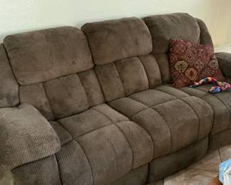 dual electric reclining sofa
