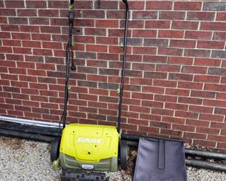 Sun Joe 13" 12 Amp Electric Scarifier/Lawn Dethatcher with Collection Bag