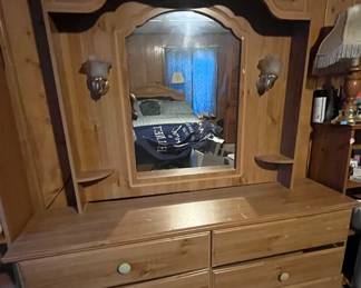 Large dressing table (Comes with side small dressers + bed)