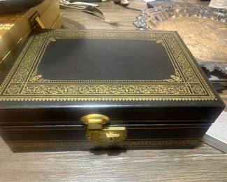 Vintage jewelry box