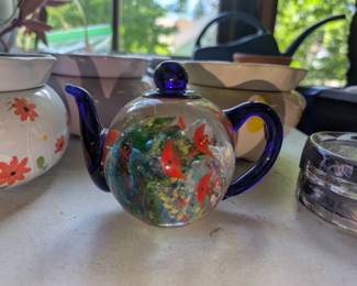 trinket tea pot