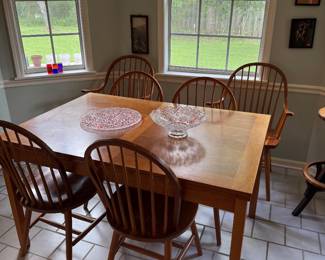 Table and 6 chairs