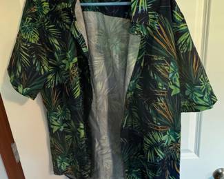 Mens Tropical Leaf Print ShortSleeve ButtonUp Shirt