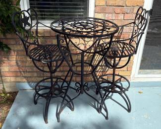 Patio table and chairs 