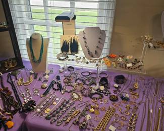 Fashion jewelry