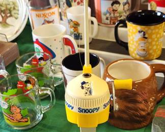 Vintage Toys, Mugs and Advertising