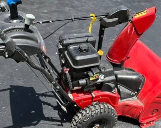 Toro Power Max 824 OE Snow Blower