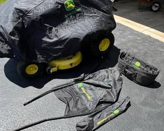 John Deere Riding Lawn Mower