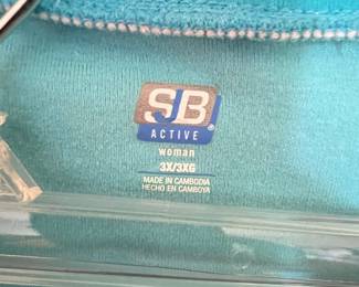 SB Active Woman Plus Size Athletic Top and Pants Set