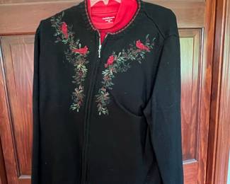 Croft & Barrow Women's Cardinal & Berry Print Zip-Up Sweater