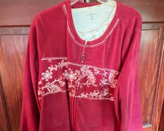 Croft & Barrow Women's Fleece Zip-Up Jacket with Snowflake Print Top