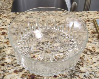 Vintage Arcoroc France Diamant Starburst Cut Glass Serving Bowl