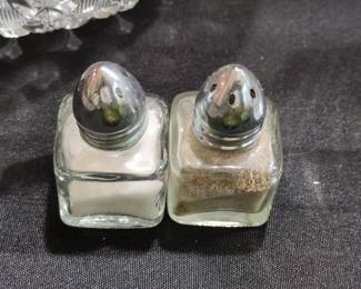 Mini Cube Glass Salt and Pepper Shakers with Metal Lids