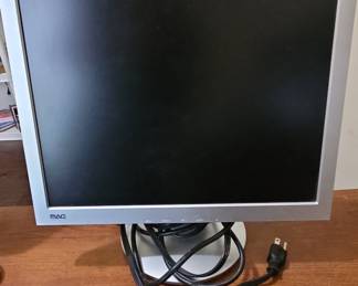 MAG Innovision 700P Flat Screen LCD Monitor