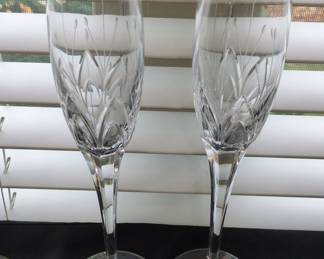 Mikasa Petit Points Etched Crystal Champagne Flutes