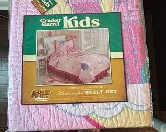 Cracker Barrel Kids Princess Collection Handcrafted Quilt Set