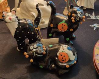 Anna Co Creations "Whimsiclay" Ceramic Halloween Cat Figurines (Set of 3)
