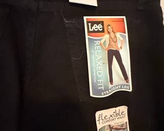 Lee Women's Relaxed Fit Straight Leg Jeans