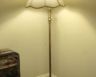 Floor Lamp with Adjustable Arm