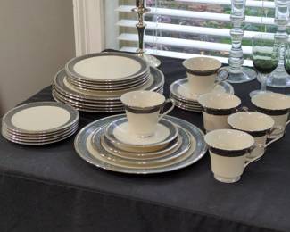 Lenox Moonlight Mood China Service for Six