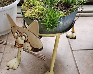Whimsical Metal Cat Planter Stand