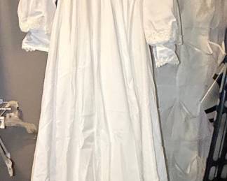 Vintage 1970s Gunne Sax Style Lace Wedding Dress