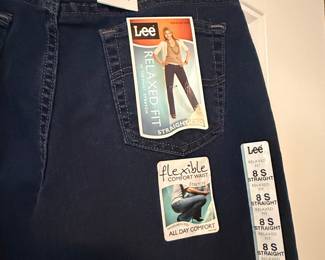 Lee Women's Relaxed Fit Straight Leg Jeans